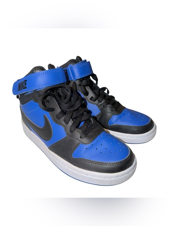 Nike Other - Kids' Court Borough Mid 2 High Top Sneaker Big Kid